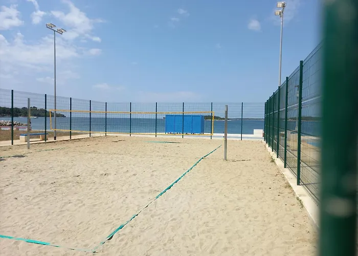 Levak 2 * Πούλα