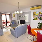 Levak 2 Apartamento *